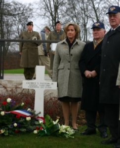 E78E9BC611219B3C_2869_10